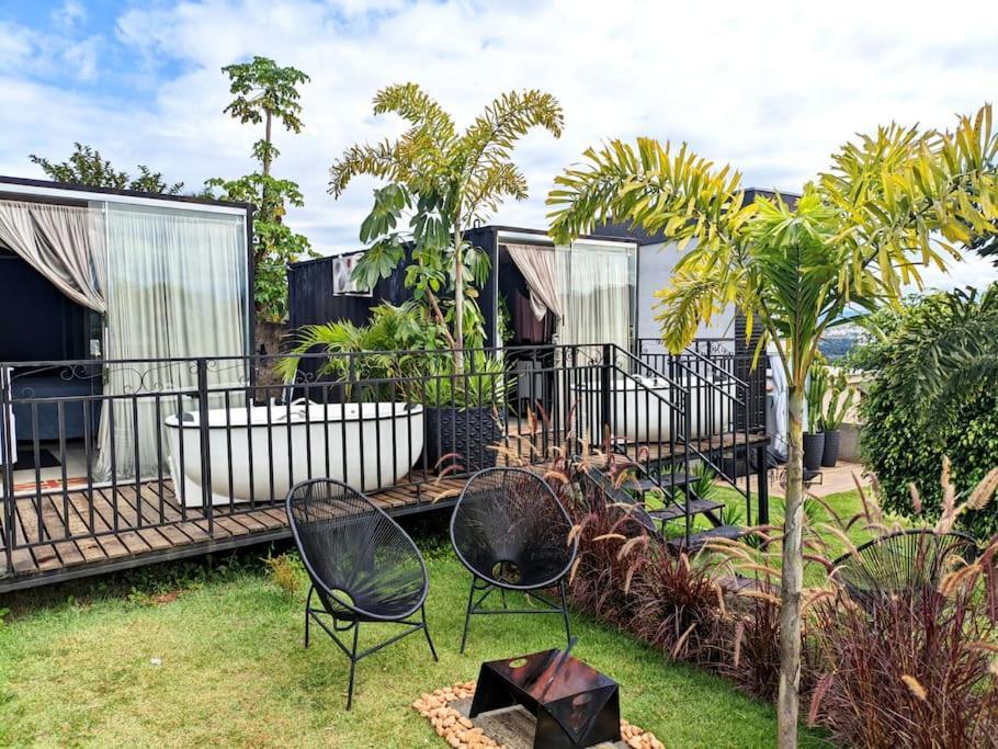 Tiny House Paraiso Minicasas Com Hidromassagem Pouso Alegre Zewnętrze zdjęcie